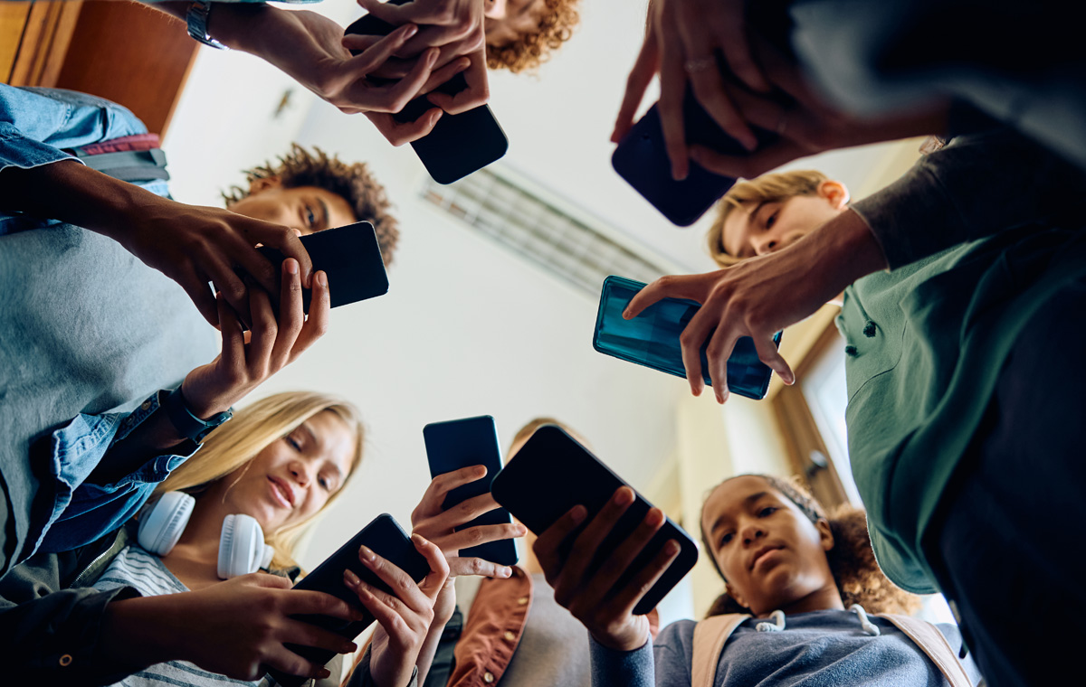 Texas Advances Landmark Cell Phone Ban Legislation for Schools: CellockED Offers Implementation Solution